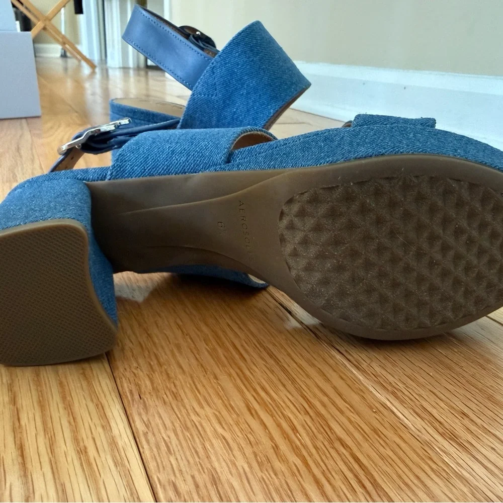 AEROSOLES Medium Blue Denim Mules - Picture 3 of 5